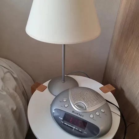 Exigehome-beau T2 à 2 Pas Du Parc Du Château De